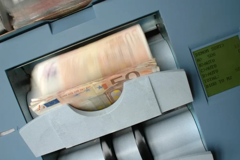 Mieszkanie na wynajem w Krakowie: Jak sfinansować zakup inwestycyjny